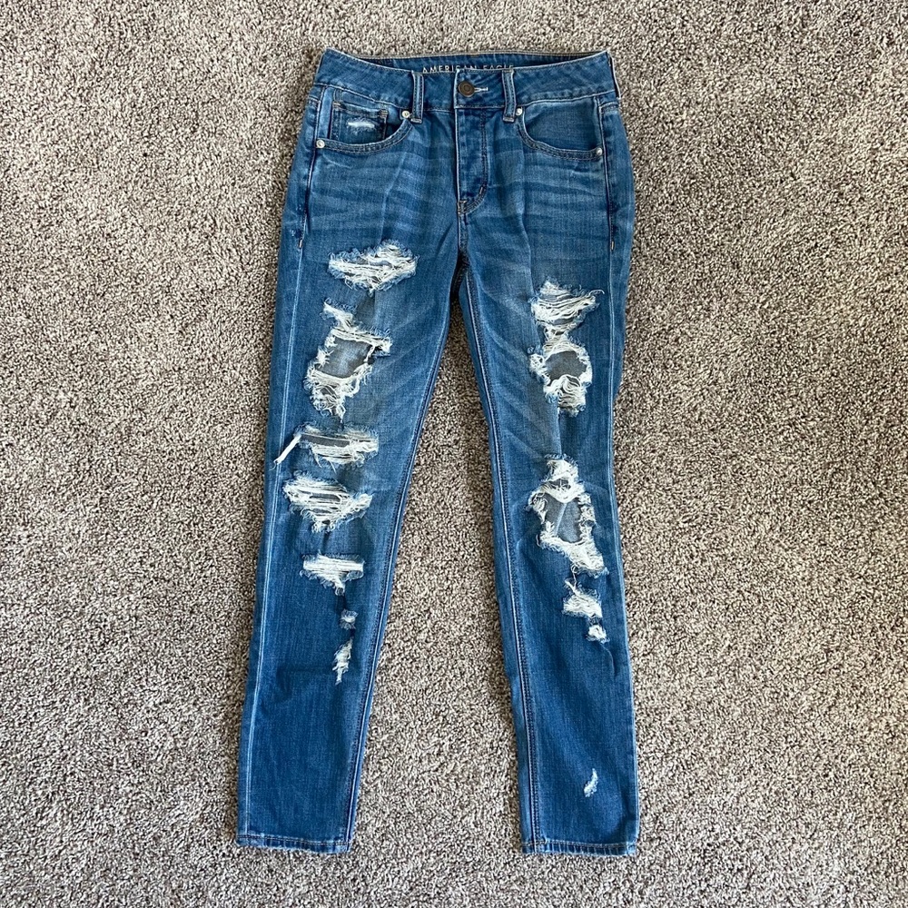 AE tomgirl jeans size 0